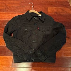 Black Levi’s denim Jacket